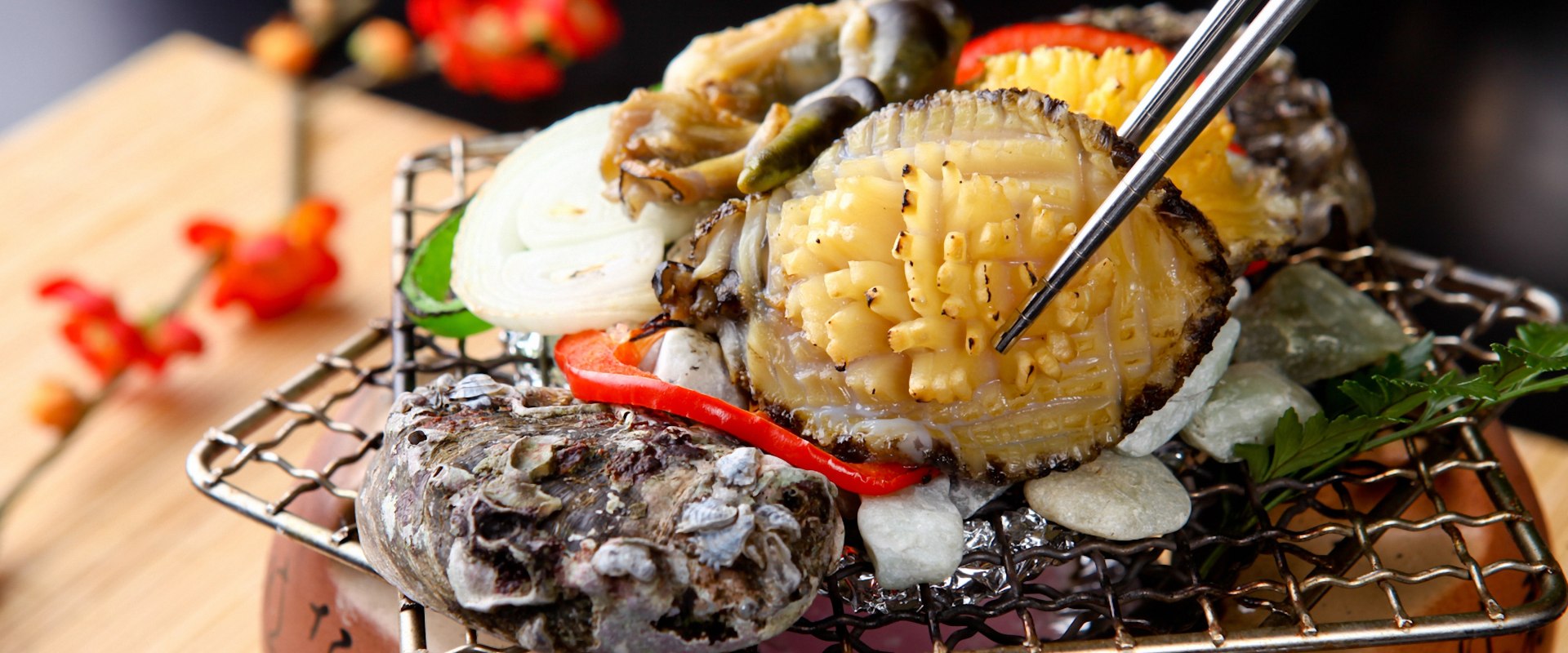 Abalone Culinary Trends: From Traditional Delicacy to Modern Gastronomy