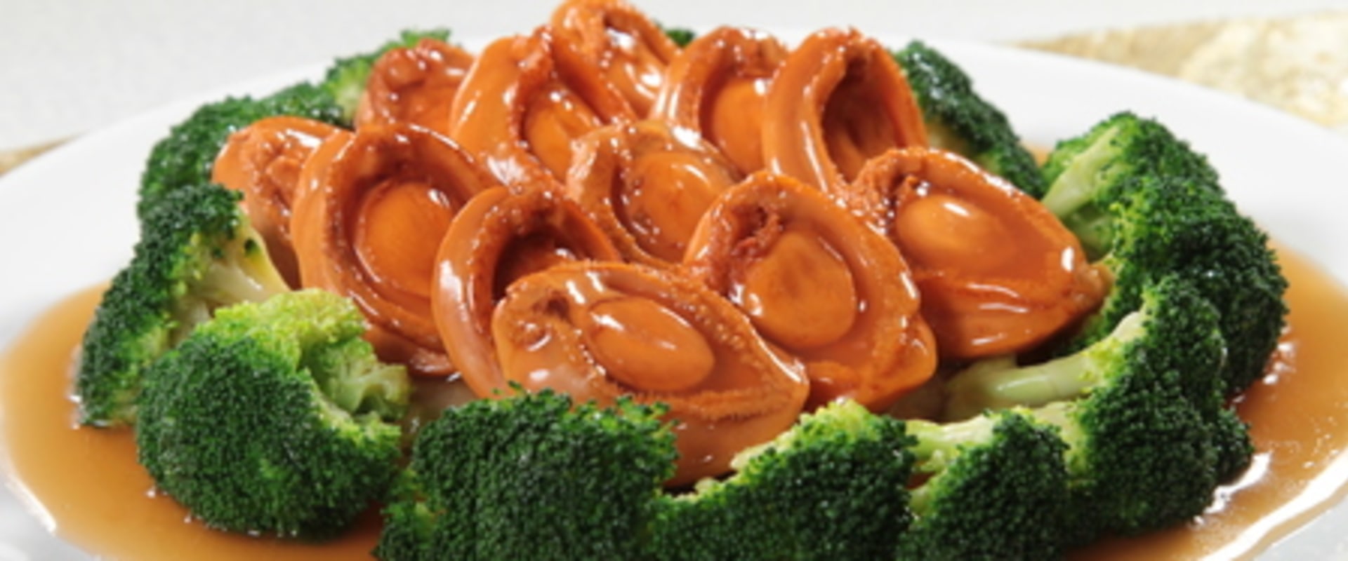 Braised Abalone & Broccoli In Oyster Sauce: A Premium Delight!